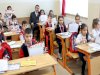 Okullarda öğrencilerin karne sevinci 