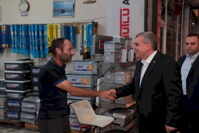 Başkan Beyazgül, esnaf ziyaretlerini sürdürüyor