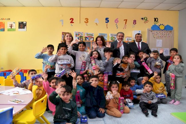Vali Şıldak Sırrın Aile Destek Merkezinde