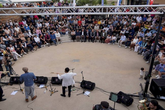 Haidouti Orkestrası Göbeklitepe'de müzikseverlerle buluştu
