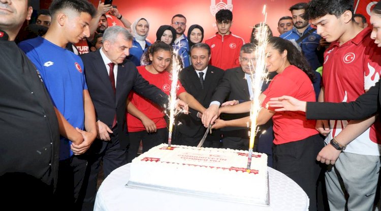 Vali Şıldak: İşte Şanlıurfa, işte Türkiye, işte Cumhuriyet