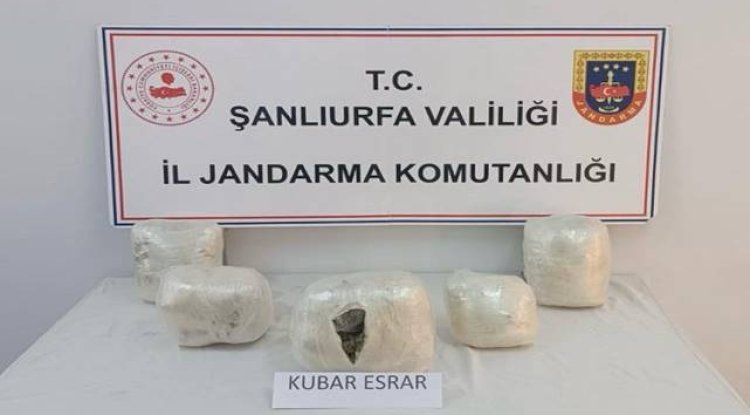 Urfa'da Durdurulan Araçta Kilolarca Uyuşturucu Ele Geçirildi