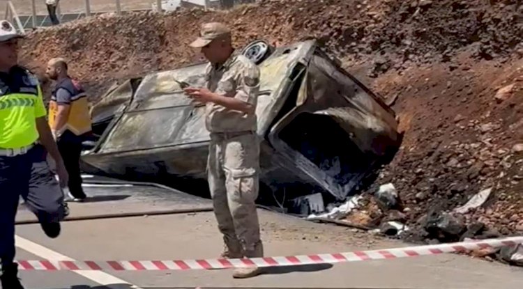 Hilvan'da Yanıcı Madde Taşıyan Araç Takla Attı: 1 Ölü, 1 Yaralı