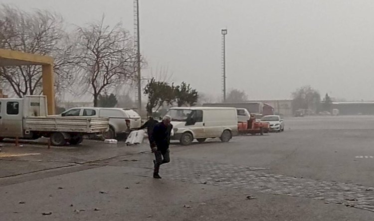 Şanlıurfa genelinde yağış ve fırtına etkili oldu