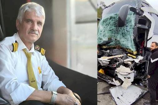 Urfa’dan Yola Çıkan Otobüs, Tıra Çarptı: Şoför Hayatını Kaybetti