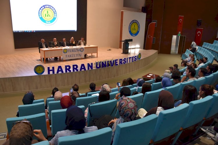 Harran Üniversitesinde Turizmde Kariyer Fırsatları Konusu Ele Alındı