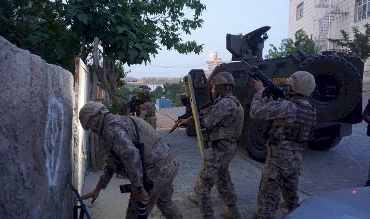 Şanlıurfa'da Zehir Tacirlerine Darbe! 13 Tutuklama